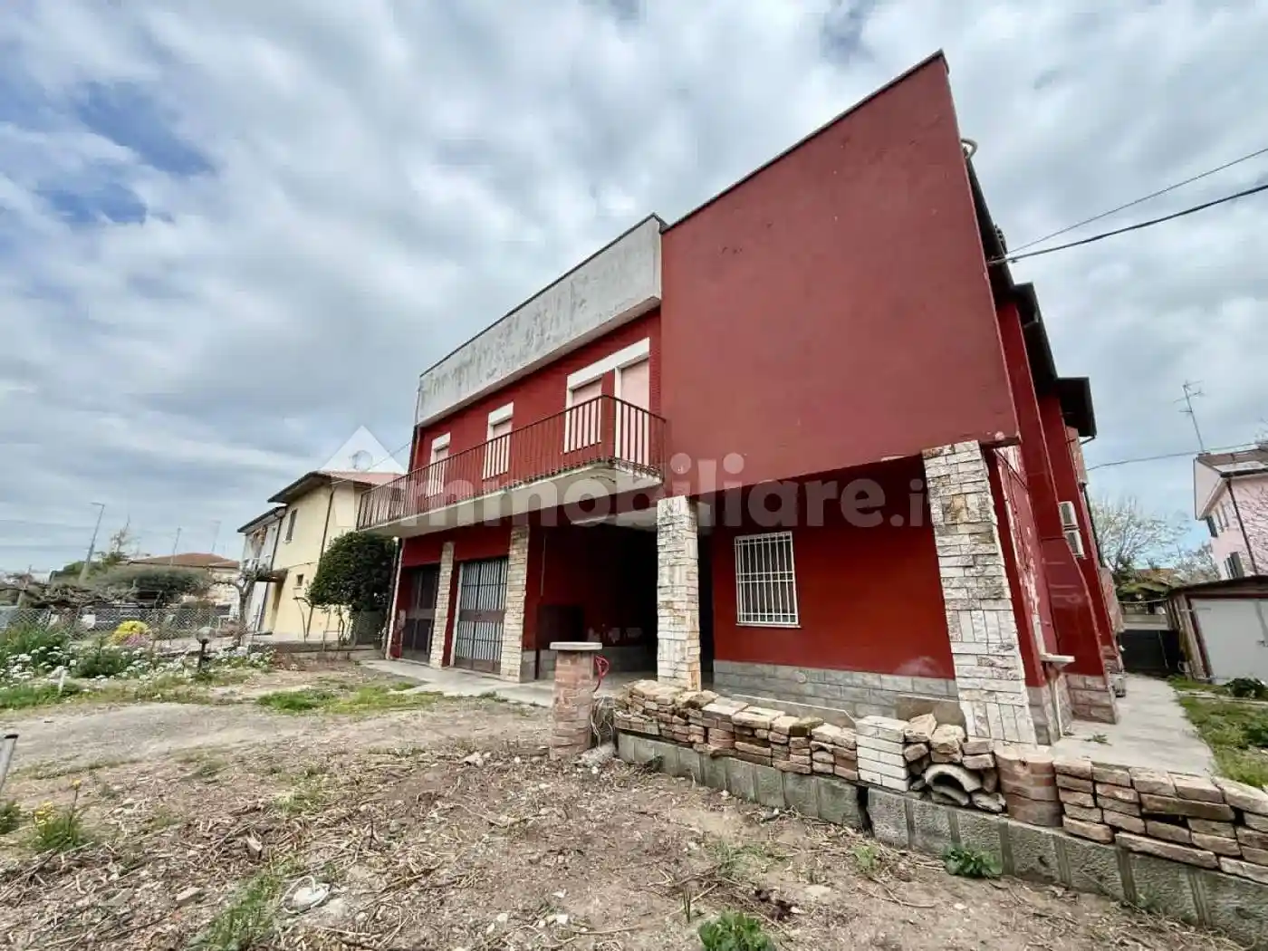 Villa in vendita a Lugo