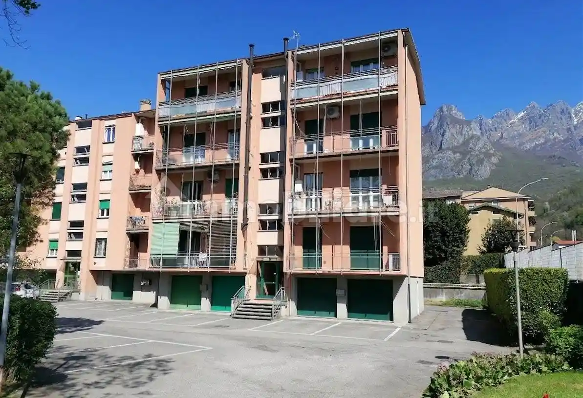 Appartamento in vendita a Lecco