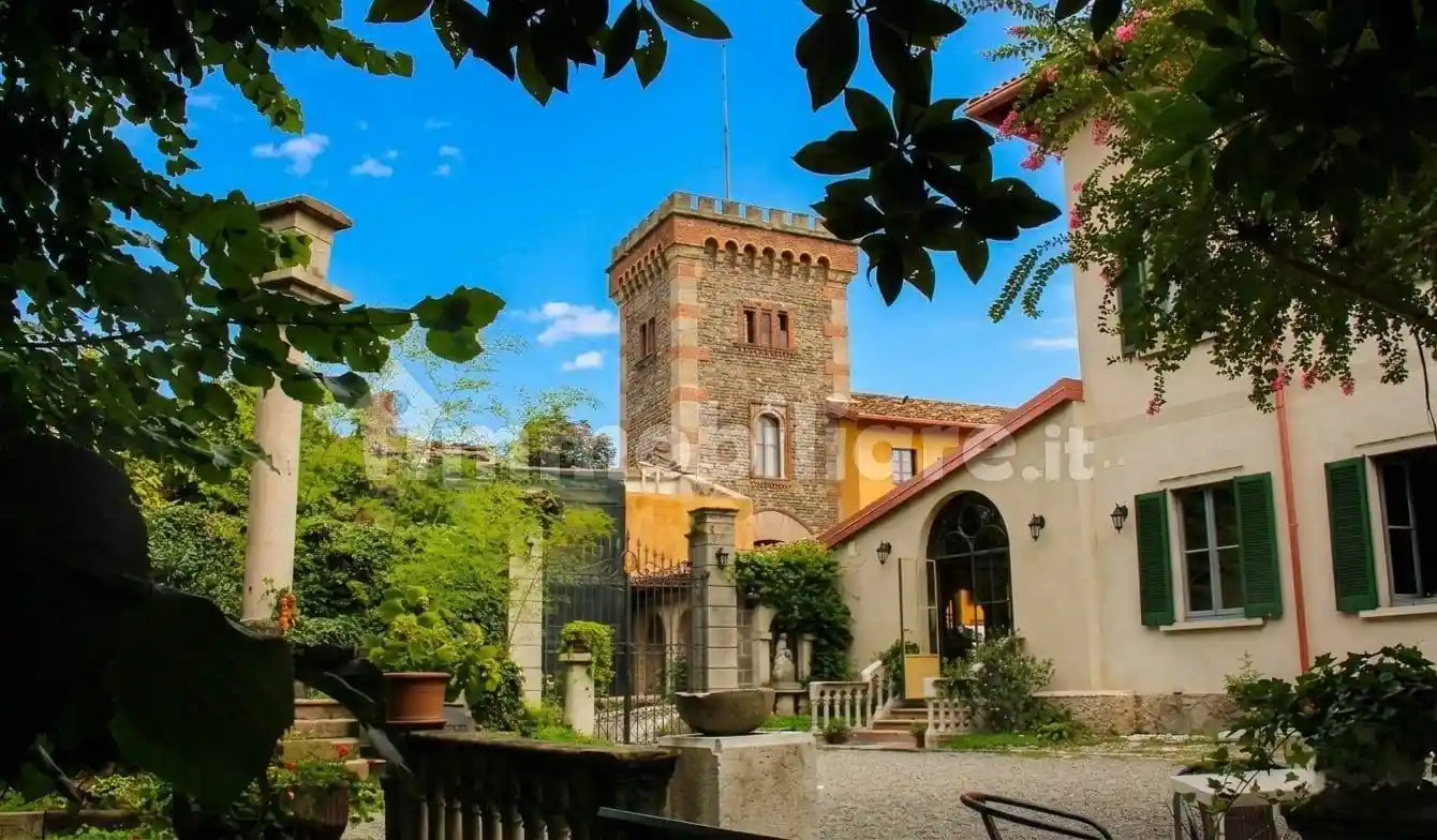 Villa in vendita a Cassano d'Adda