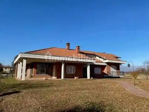 Villa in vendita a Caluso