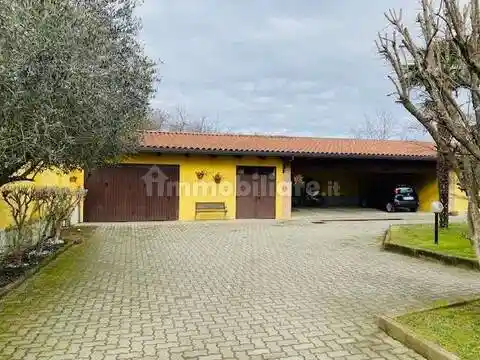 Villa in vendita a Mazzè