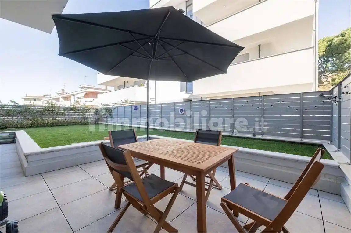 Appartamento in vendita a Solaro