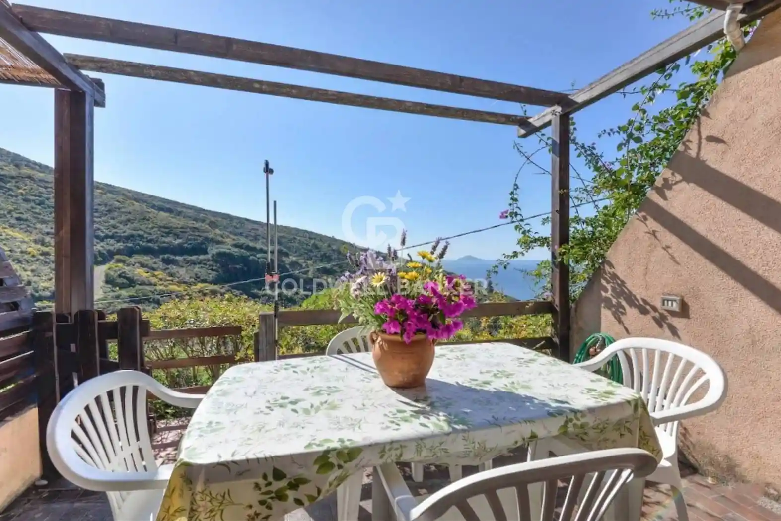 Appartamento in vendita a Campo nell'Elba