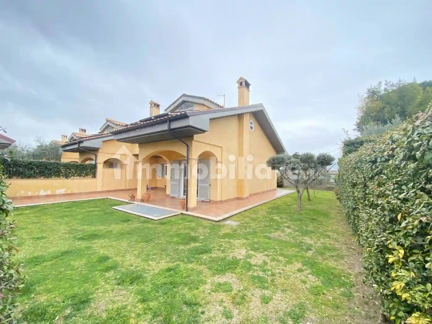 Villetta a schiera - foto 2