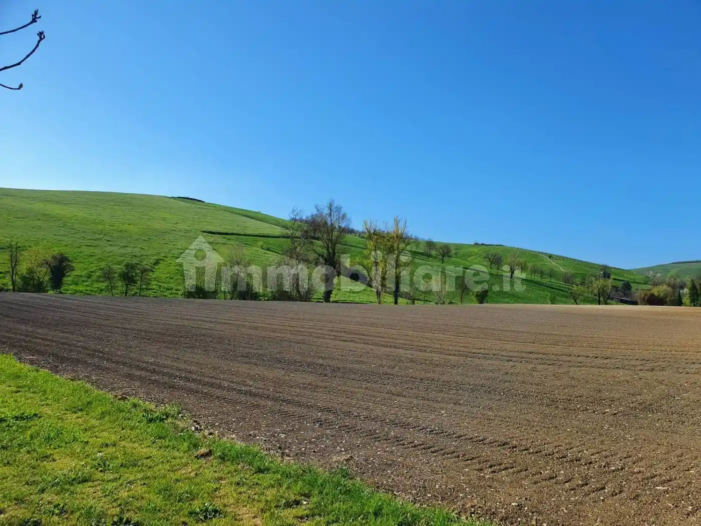 Rustico - Casale in vendita a Quattro Castella