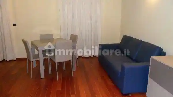 Appartamento in affitto a Alba