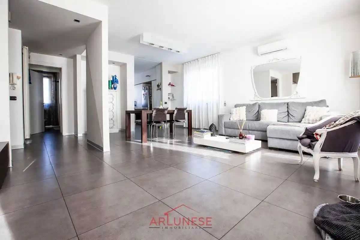 Attico - Mansarda in vendita a Parabiago