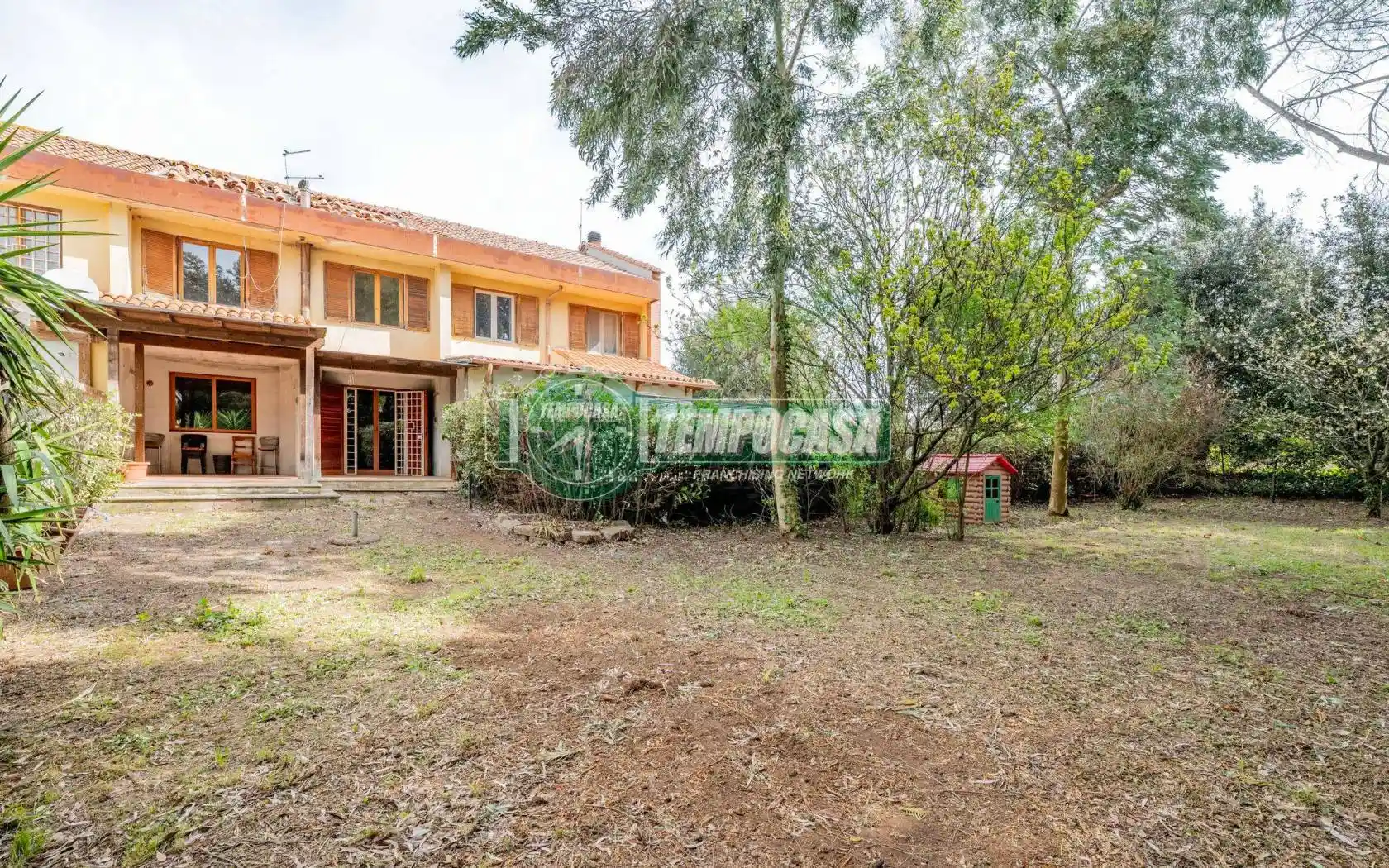 Villa in vendita a Bracciano