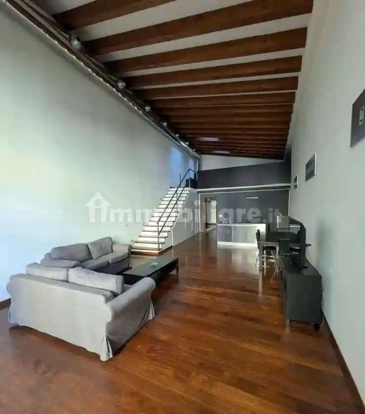 Loft - foto 4