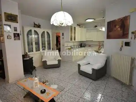 Appartamento in vendita a Battipaglia