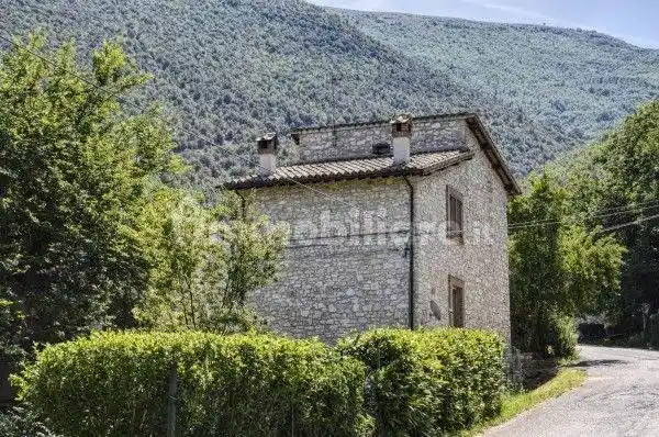 Casa indipendente