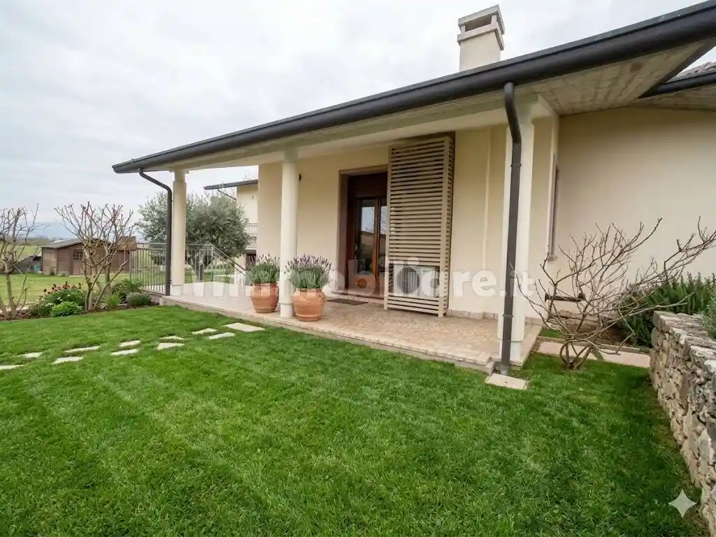 Villa in vendita a Bovolone