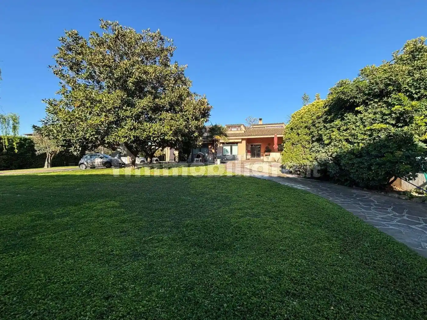 Casa indipendente in vendita a Fiumicino