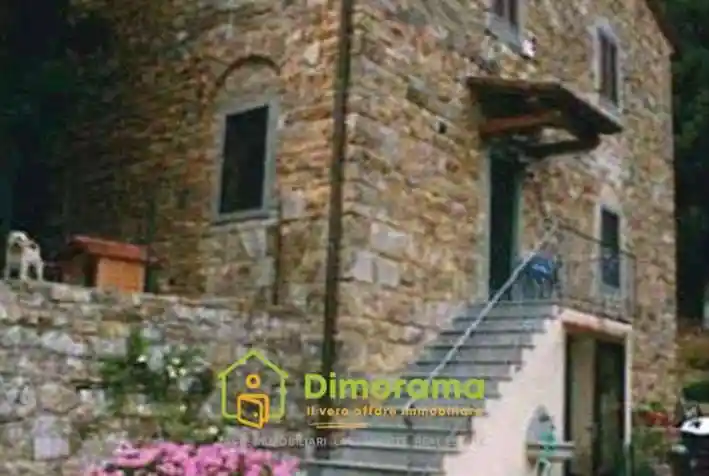 Casa indipendente in vendita a Pontassieve