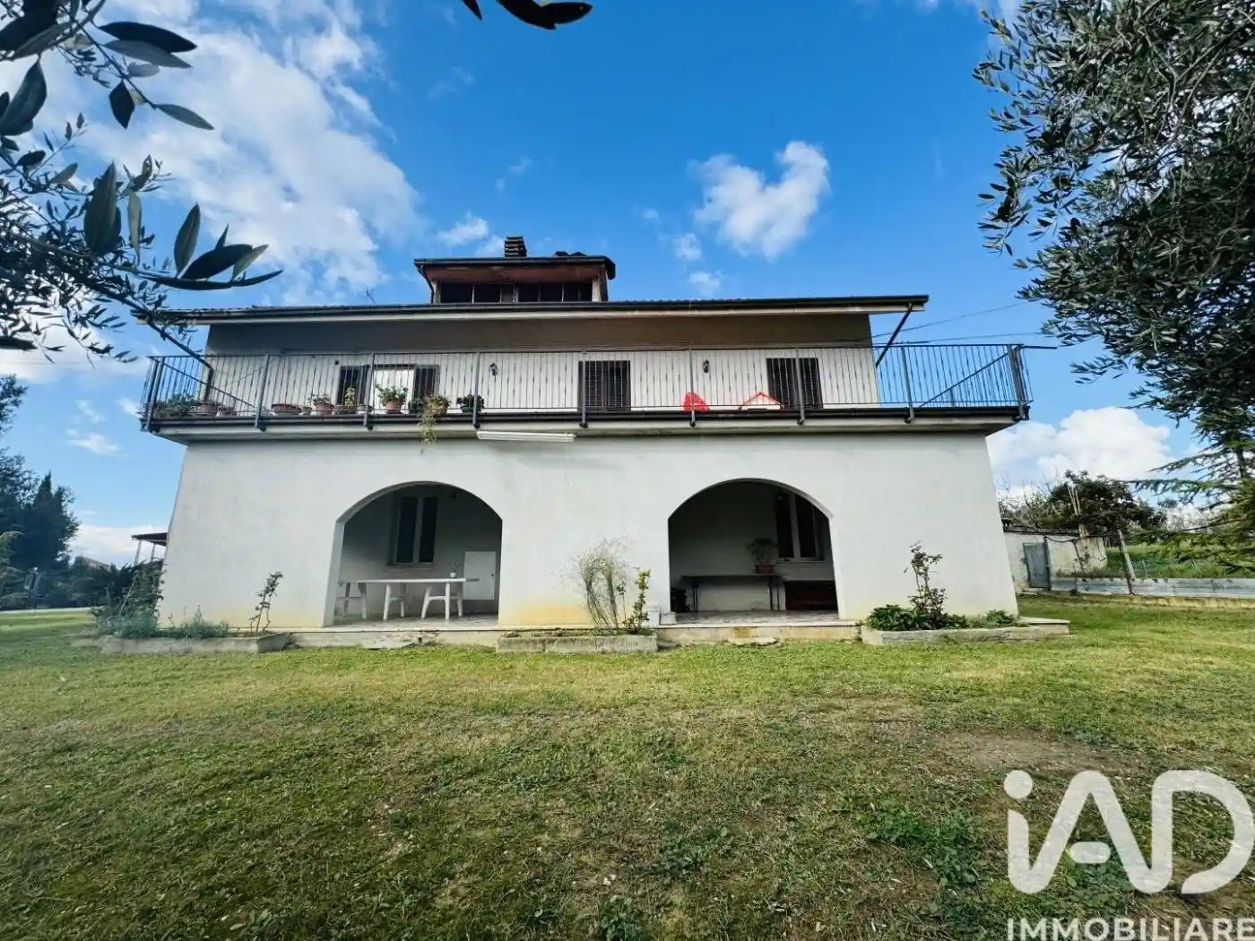 Villa in vendita a Monsampolo del Tronto