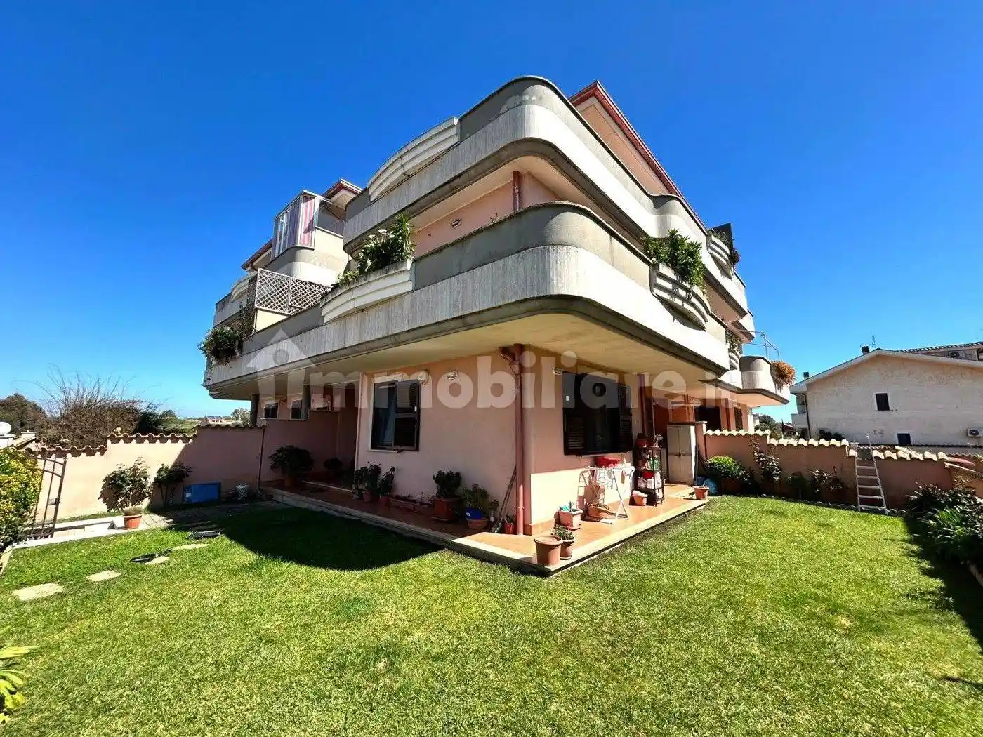 Appartamento in vendita a Ardea