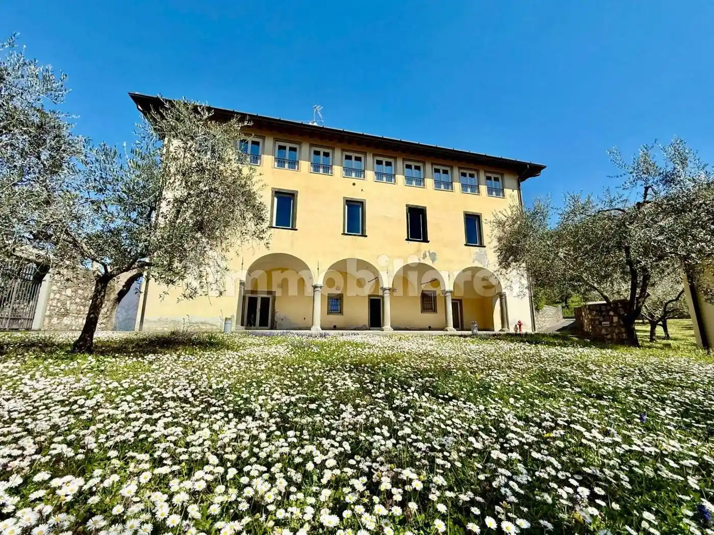 Appartamento in vendita a Monte Isola