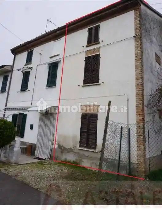 Casa indipendente in vendita a Robecco Pavese
