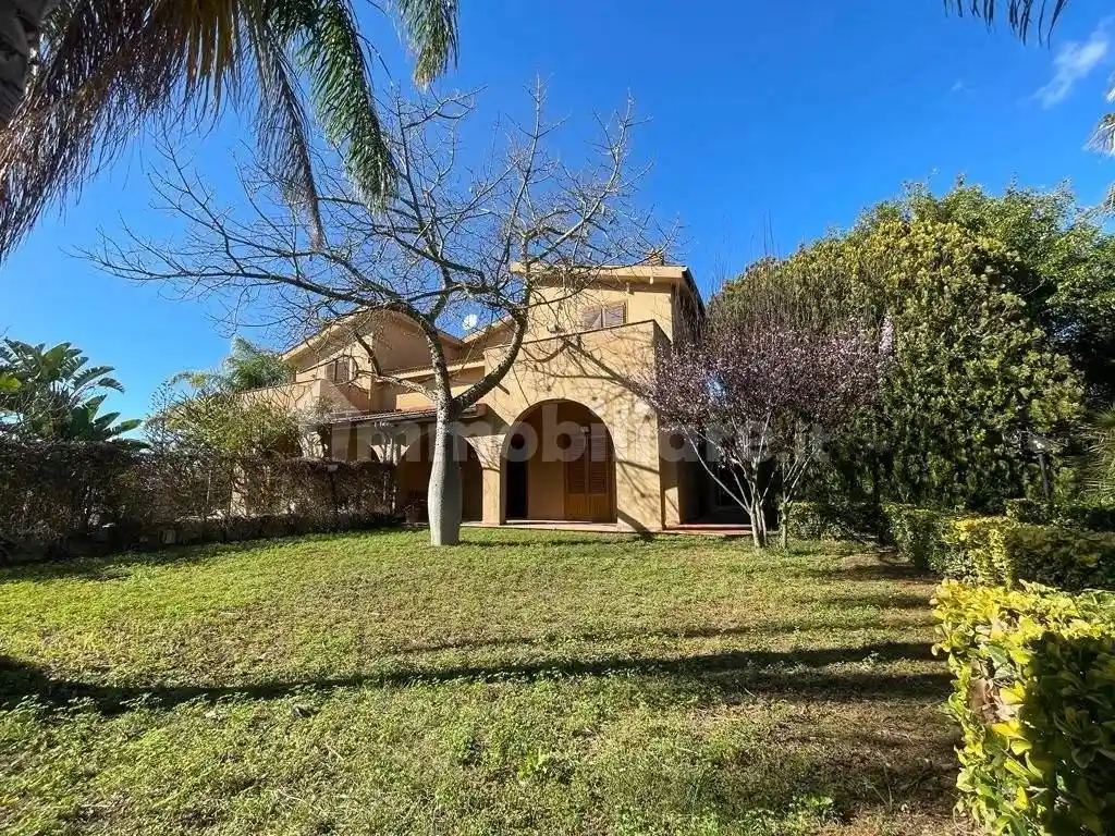 Villa in affitto a Terrasini