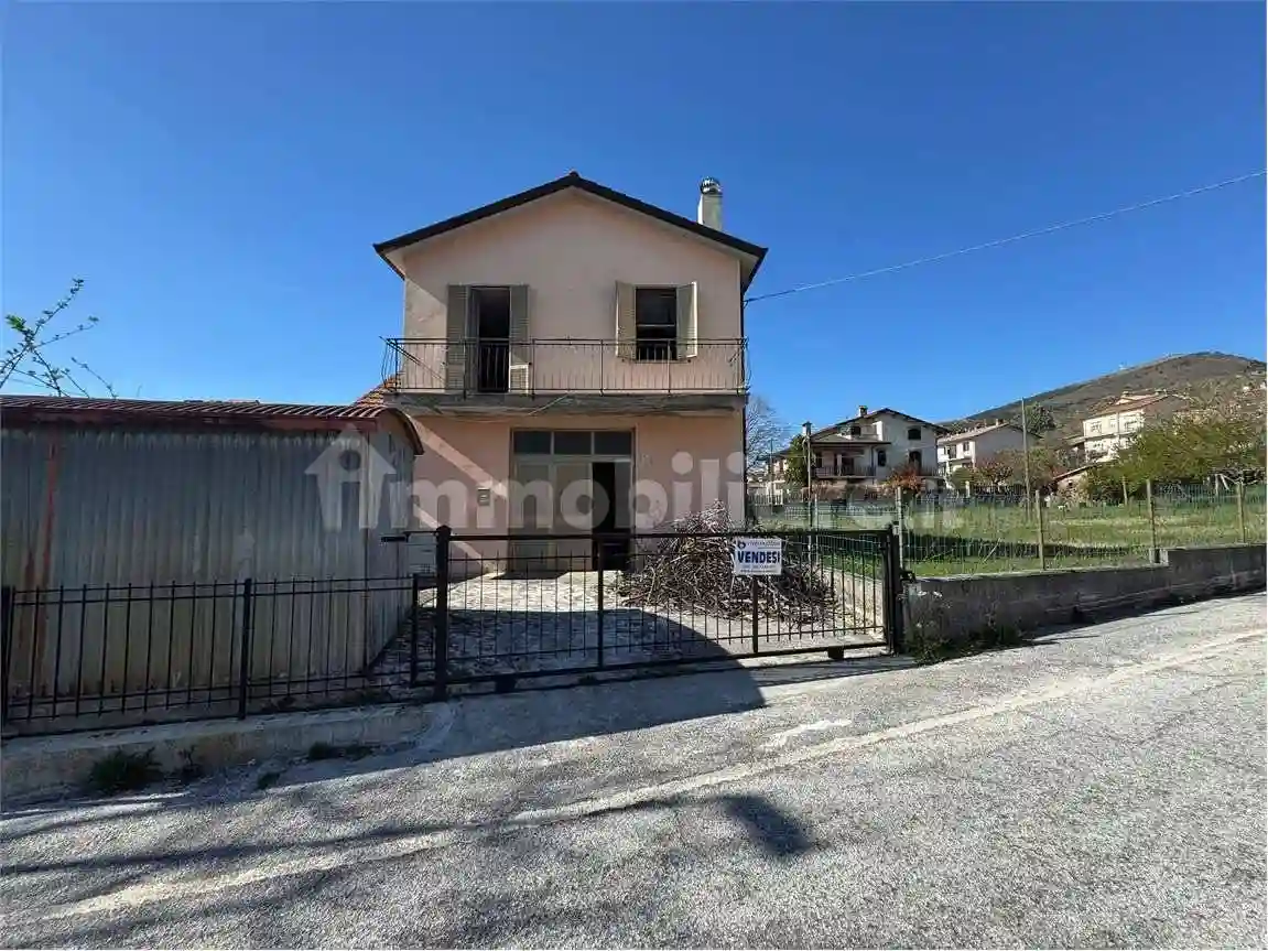 Casa indipendente - foto 2