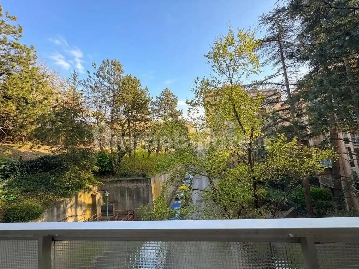 Appartamento in vendita a Trieste