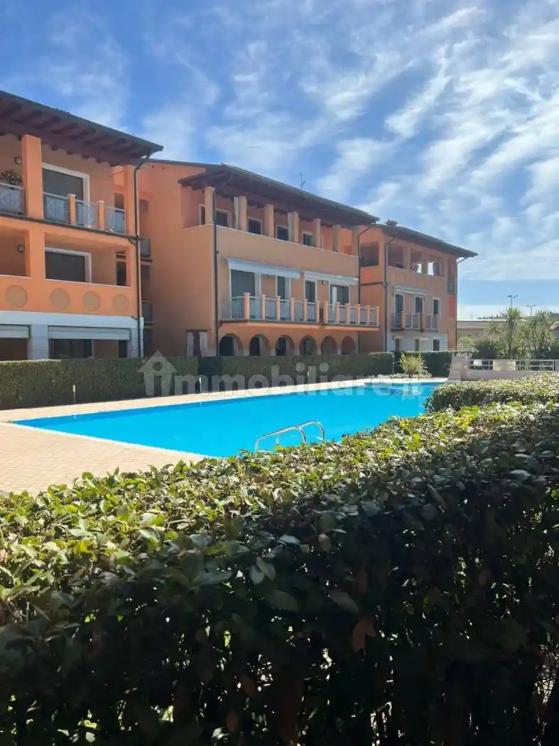 Appartamento in affitto a Salò