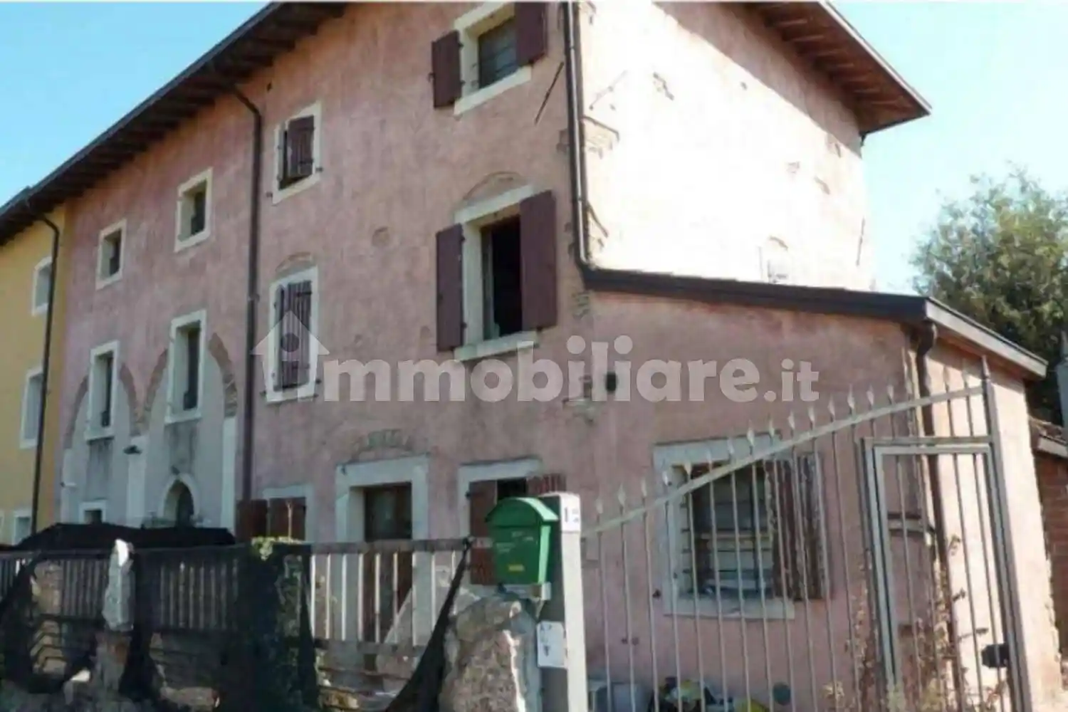 Appartamento in vendita a Nogarole Rocca