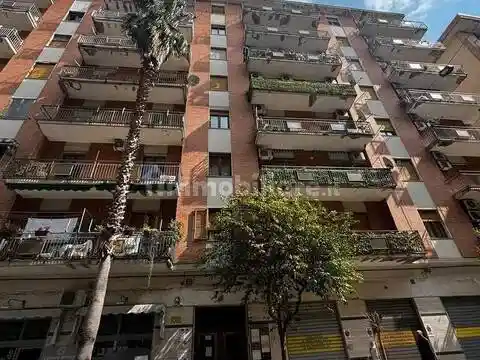 Appartamento in vendita a Salerno