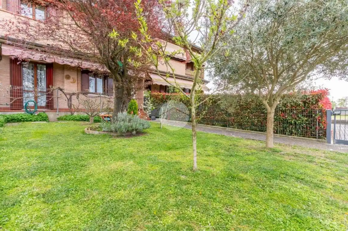 Villetta a schiera in vendita a Ferrara