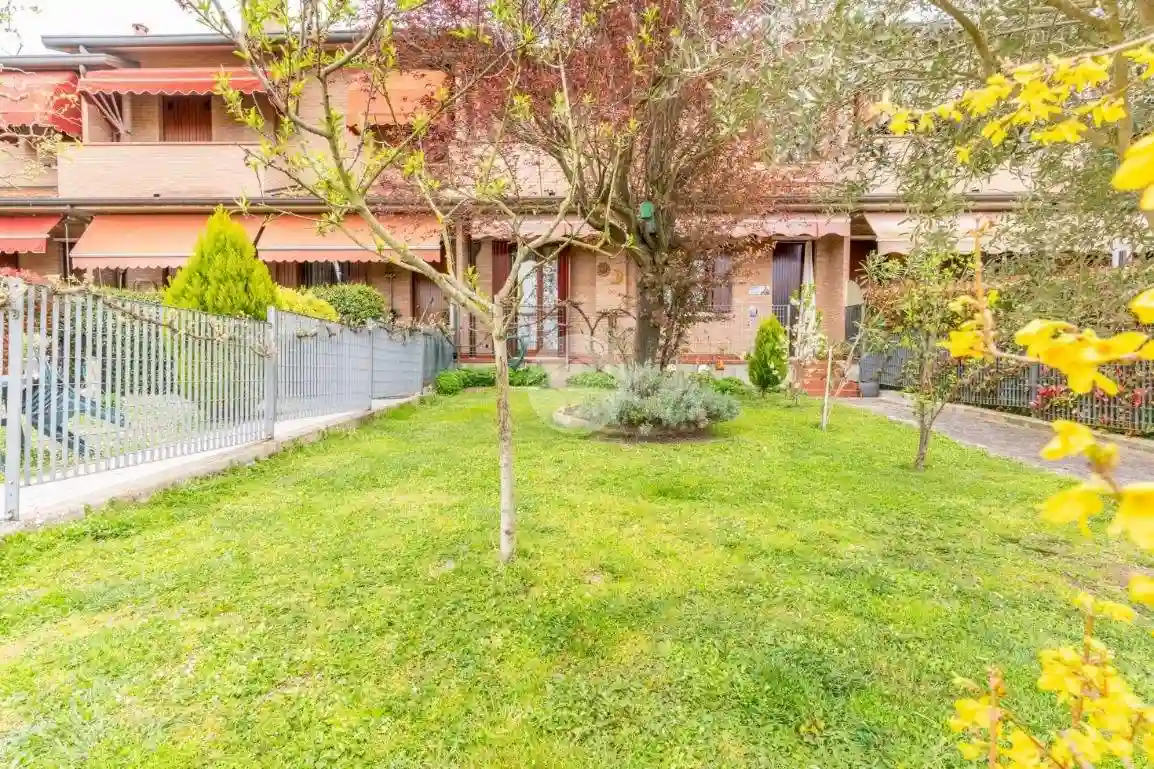 Villetta a schiera - foto 2