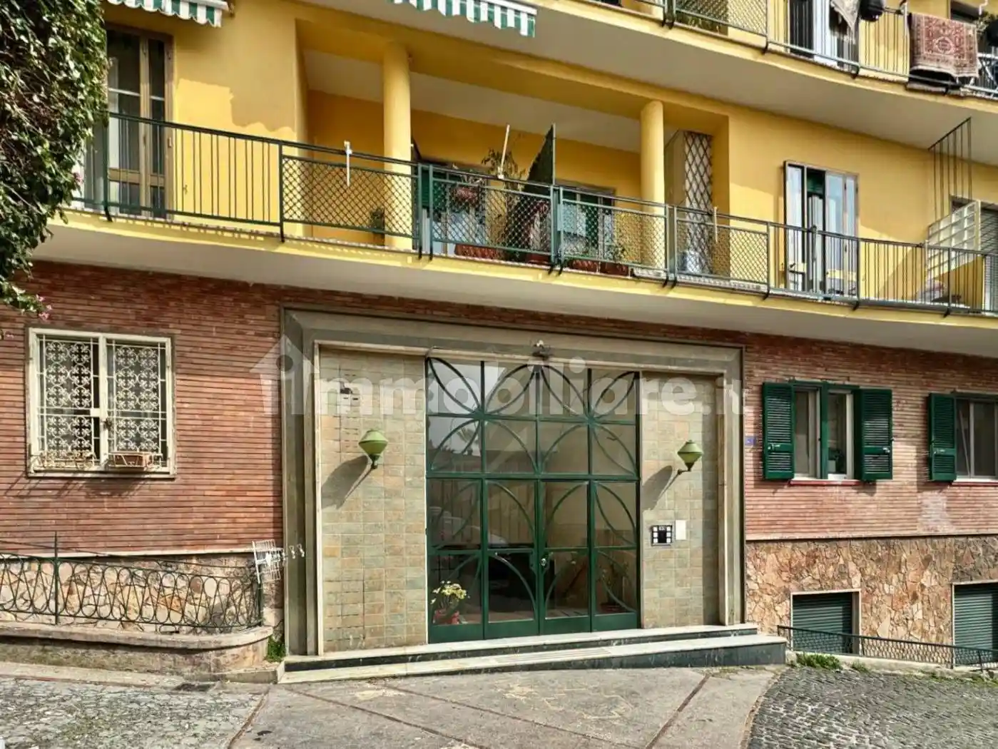 Appartamento in vendita a Napoli