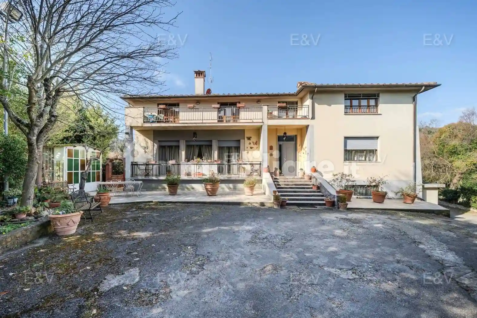 Villa - foto 2