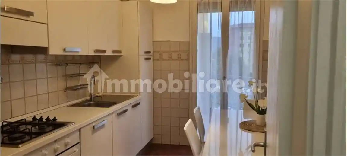 Appartamento in affitto a Sarzana