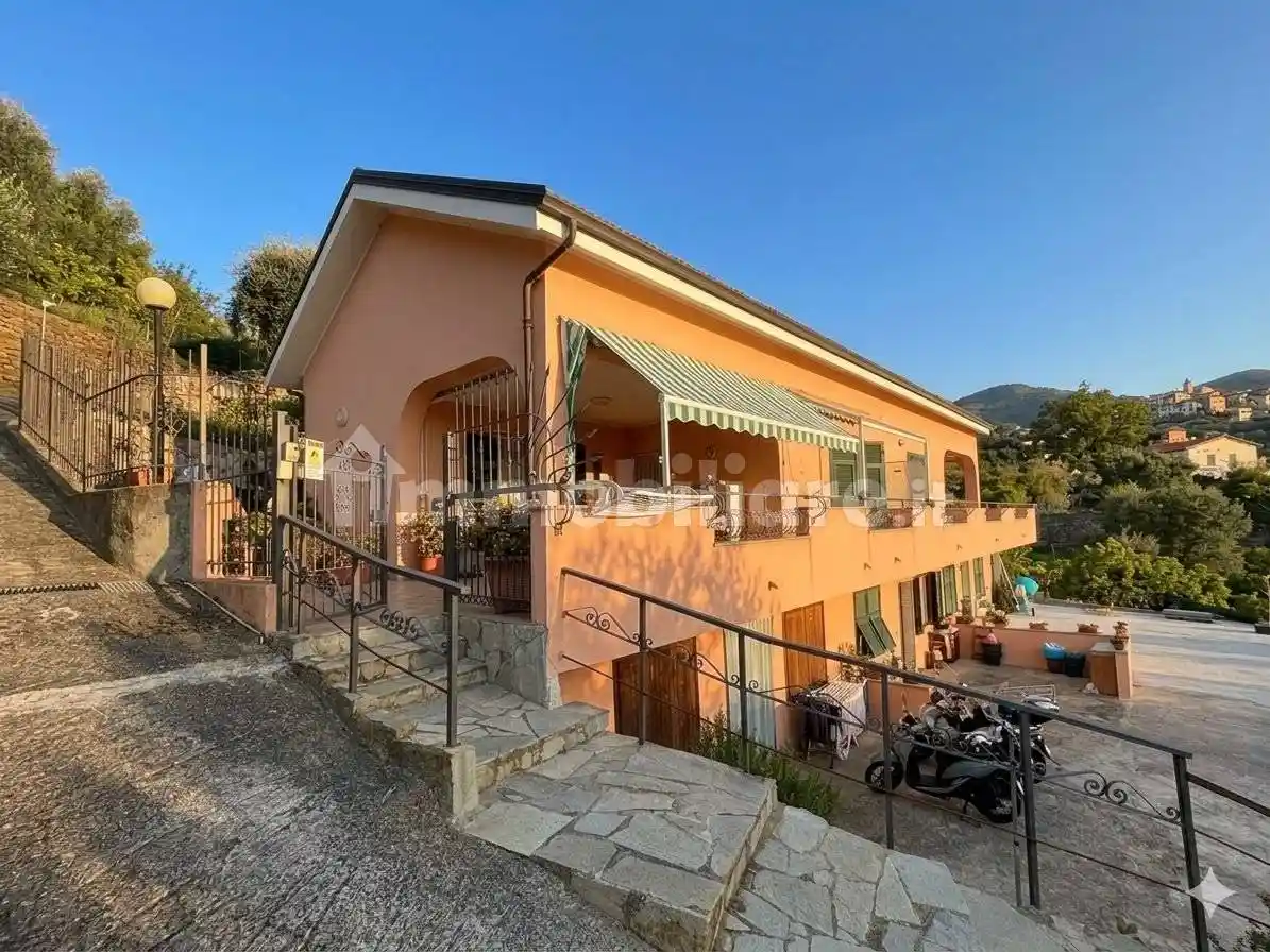 Villa in vendita a Sanremo