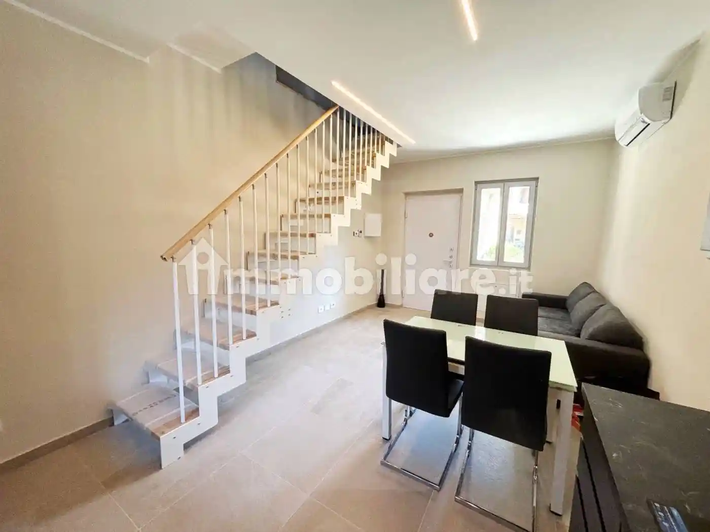 Appartamento in affitto a Arcore