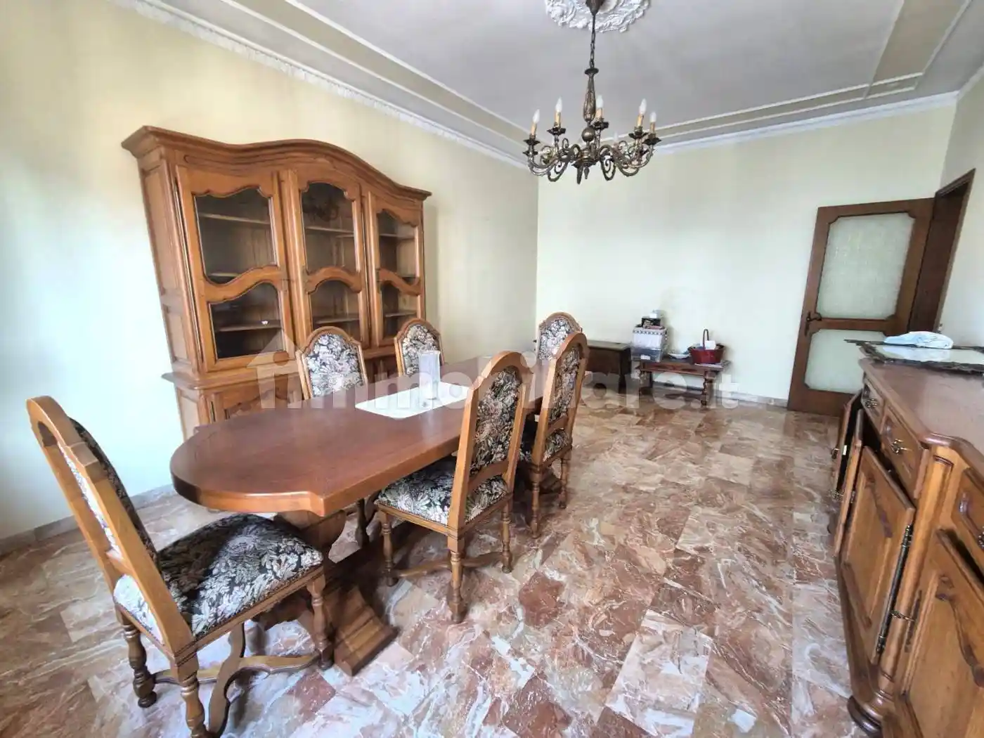 Appartamento in vendita a Modena