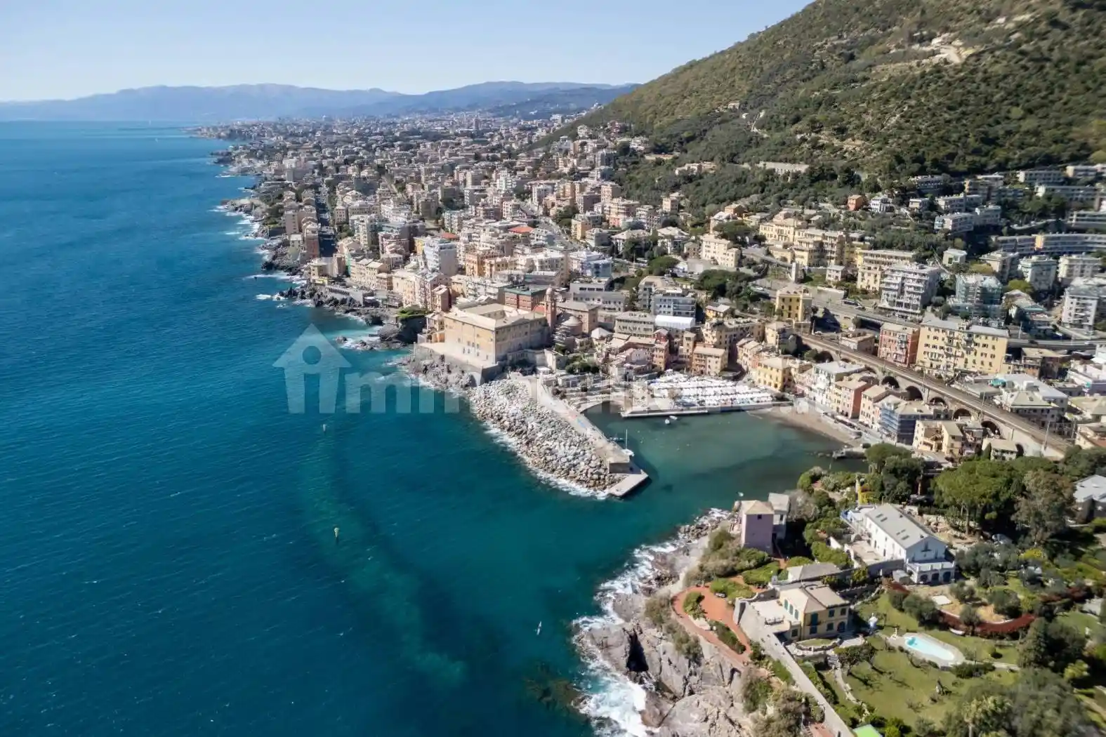 Appartamento in vendita a Genova