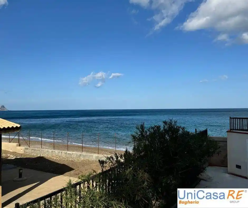 Villa in vendita a Altavilla Milicia