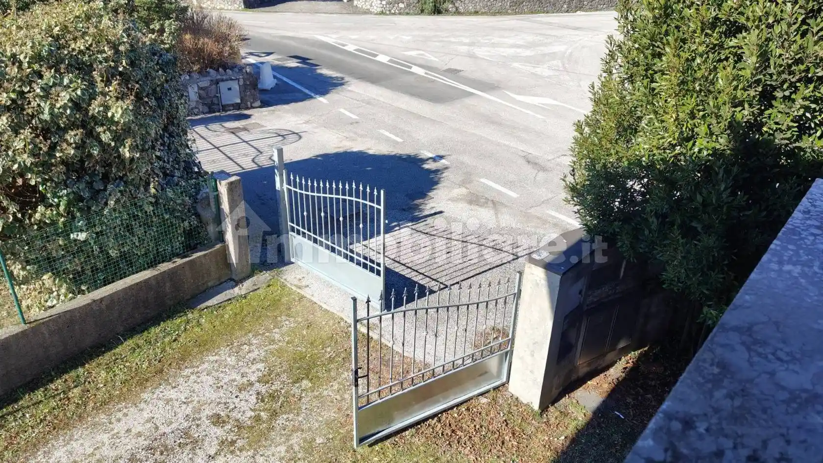 Villa in vendita a Gemona del Friuli