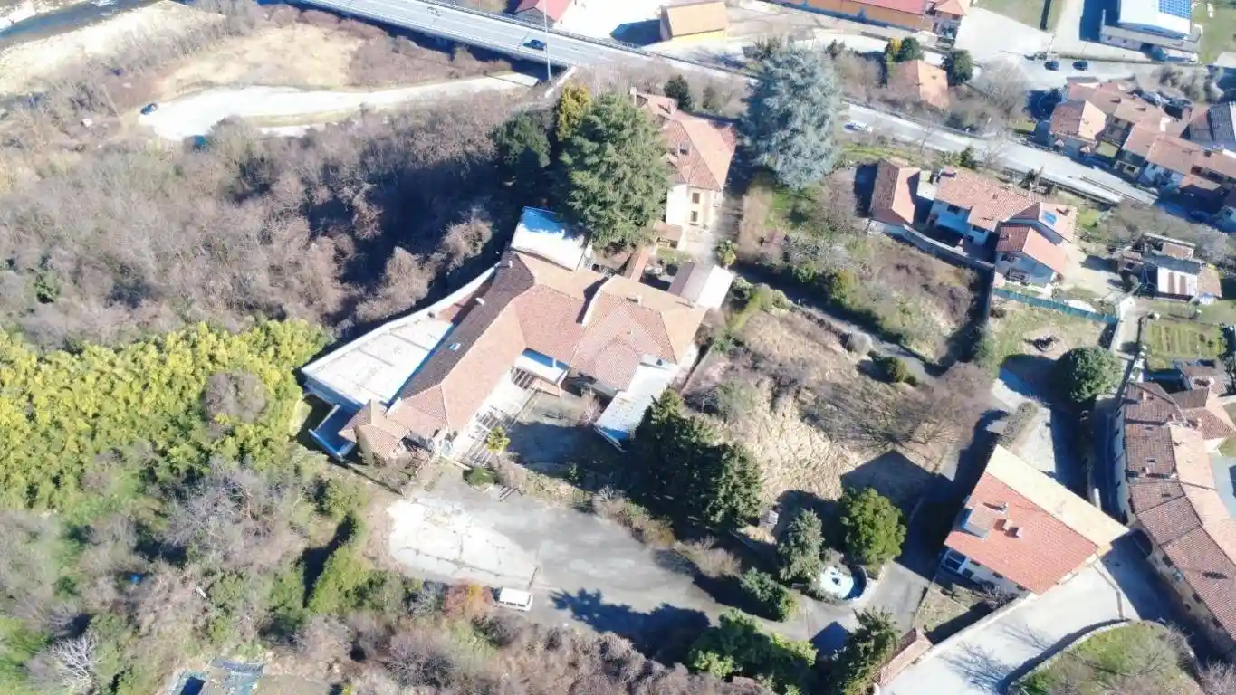 Casa indipendente in vendita a Salussola