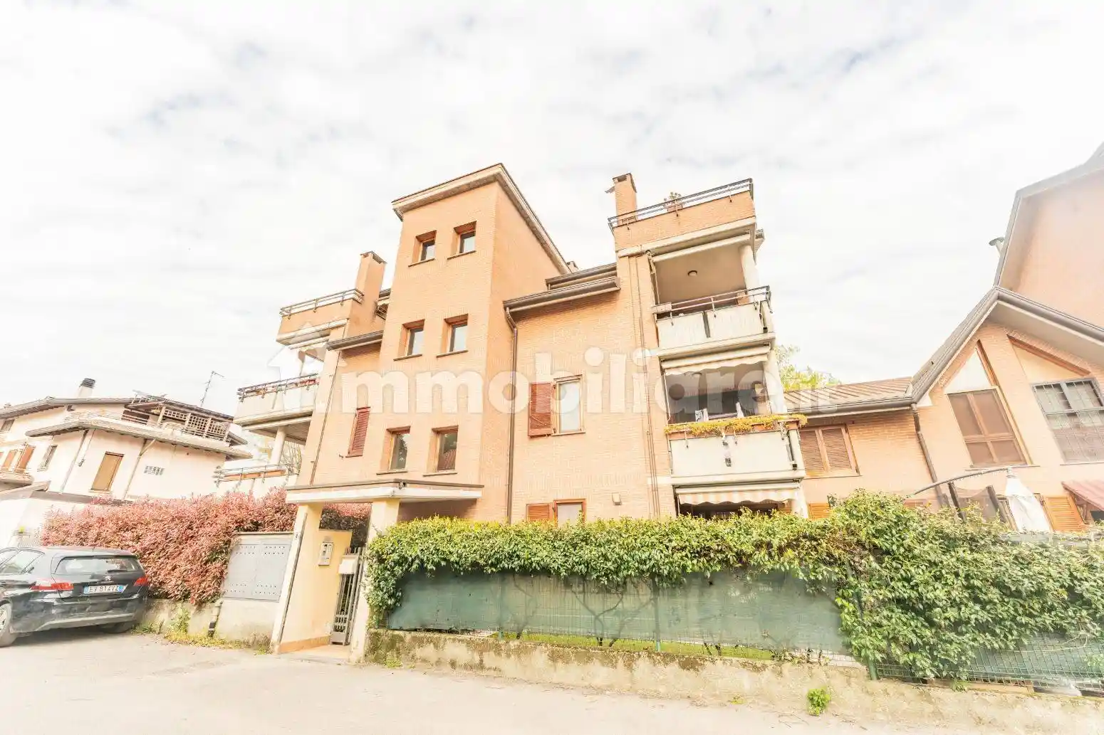 Appartamento in vendita a Desio