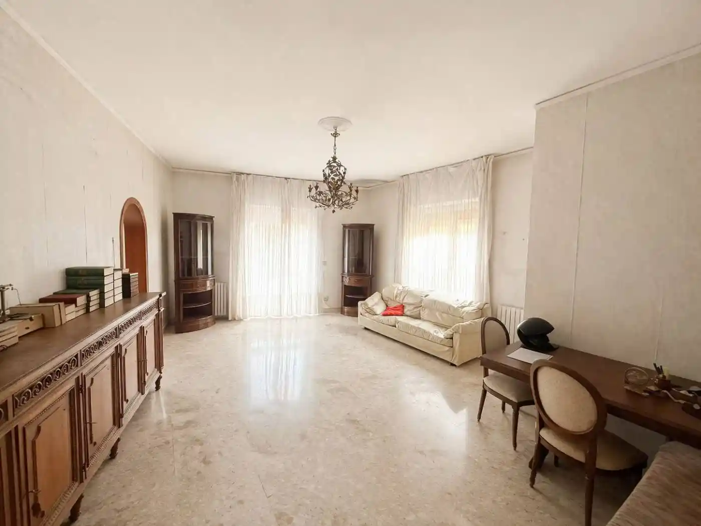 Appartamento in vendita a Napoli