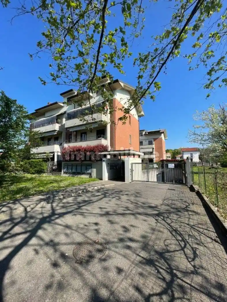 Appartamento in vendita a Seveso