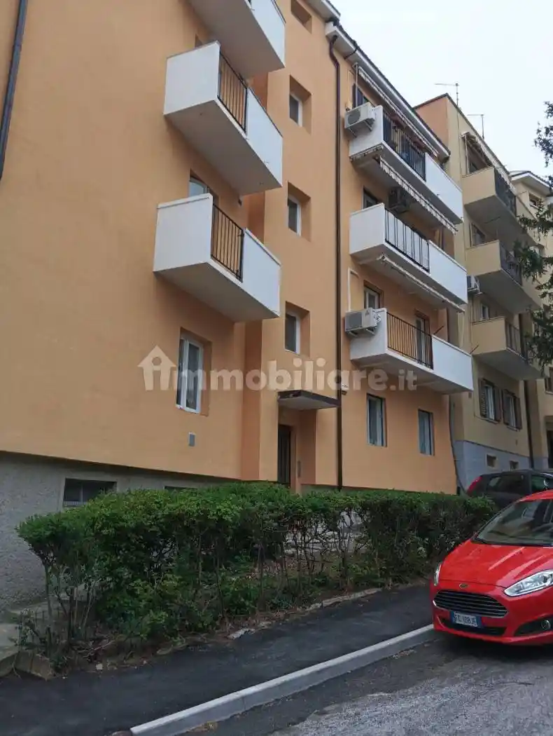 Appartamento in vendita a Trieste