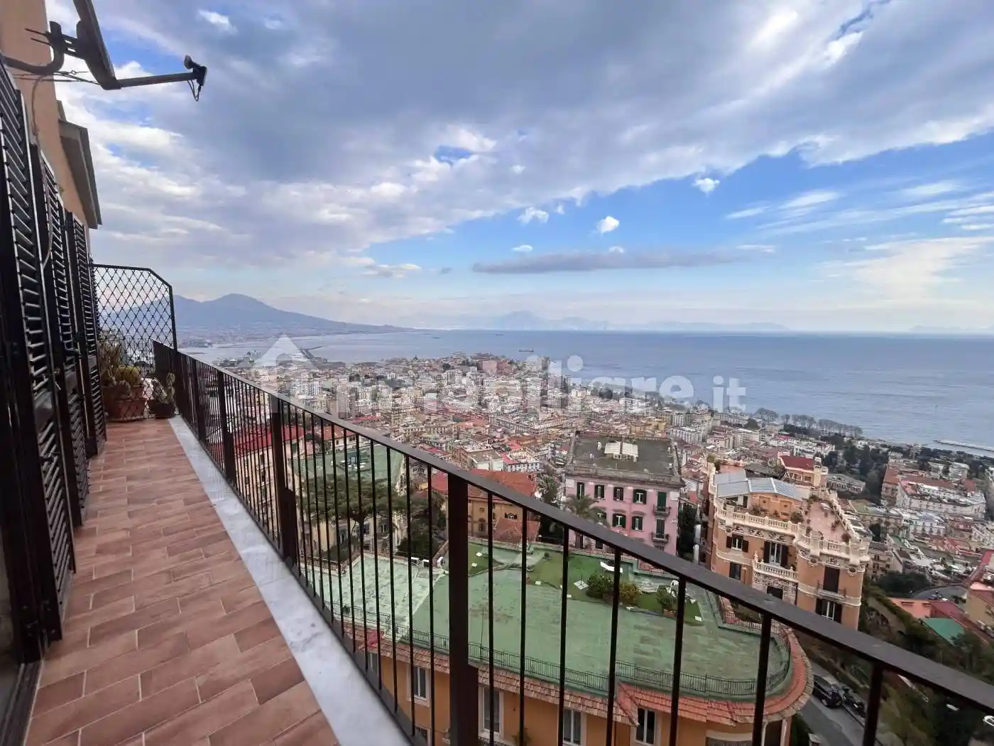 Appartamento in affitto a Napoli