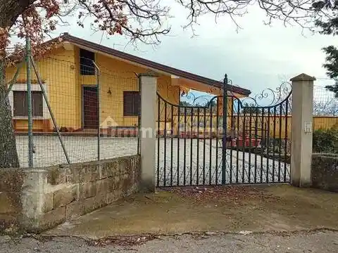 Villa in vendita a Biancavilla