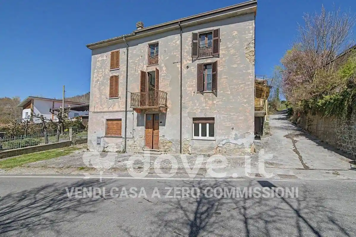 Villa in vendita a Varzi