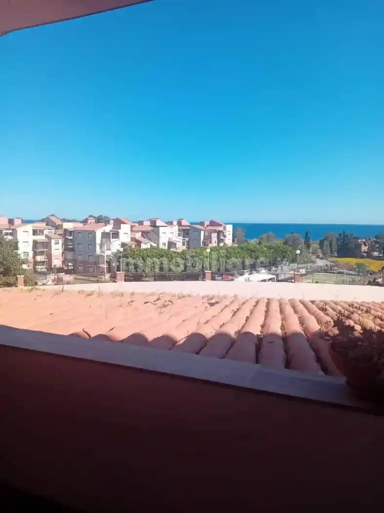 Appartamento in vendita a Giardini-Naxos