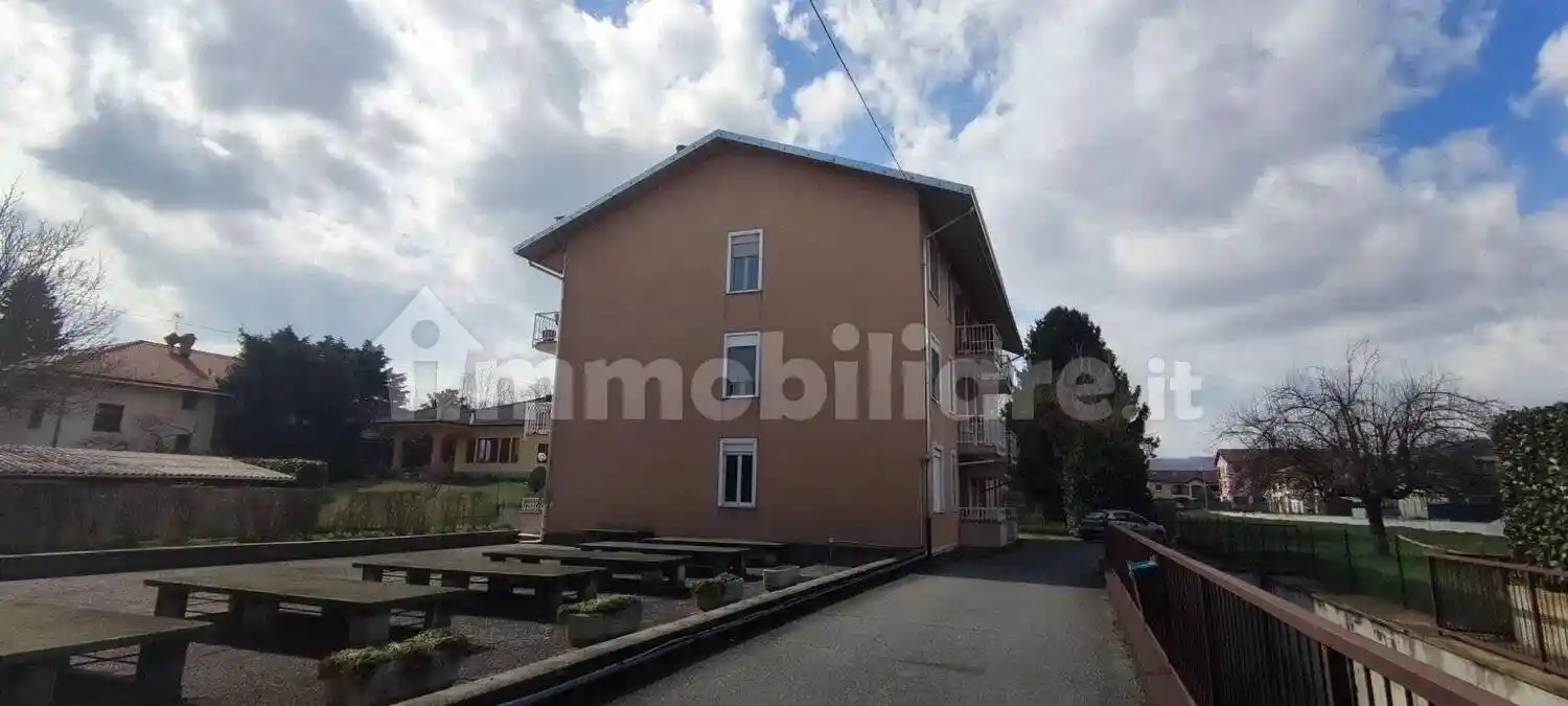 Appartamento in vendita a Strambino