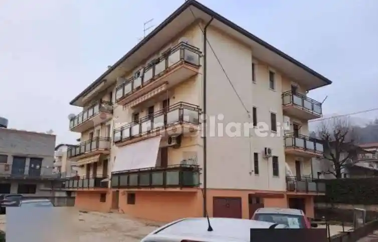 Appartamento in vendita a Chiampo